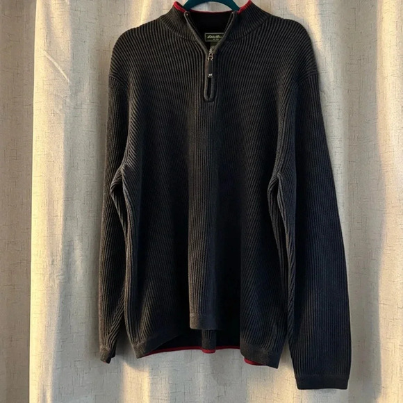 Eddie Bauer Quarter Zip Pullover Mens Size XL Gray with inside red stripe. - Picture 1 of 6